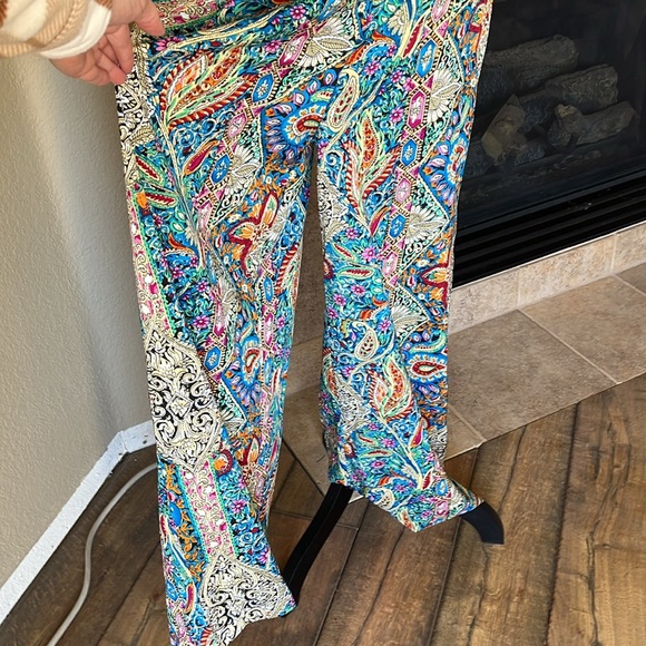 SHEIN Gorgeous Floral Paisley wide leg Romper Jumpsuit! Size XL/12 - Picture 4 of 13